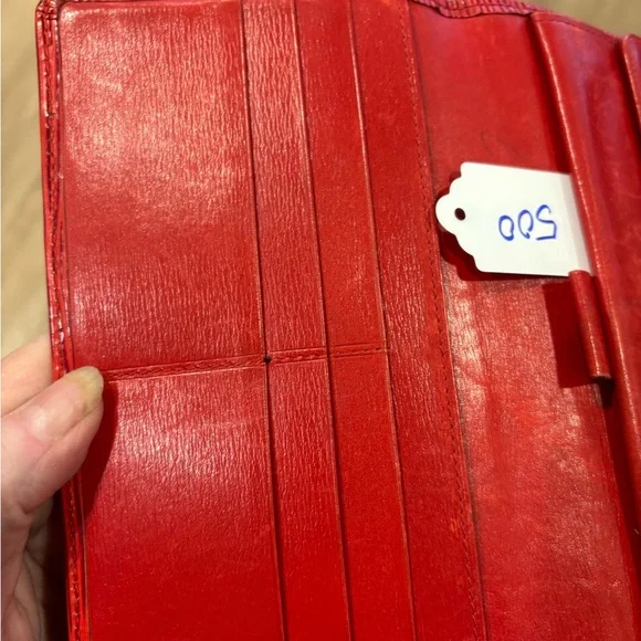 VINTAGE Louis Vuitton Vibrant Red Epi Leather Wallet - Picture 3 of 11